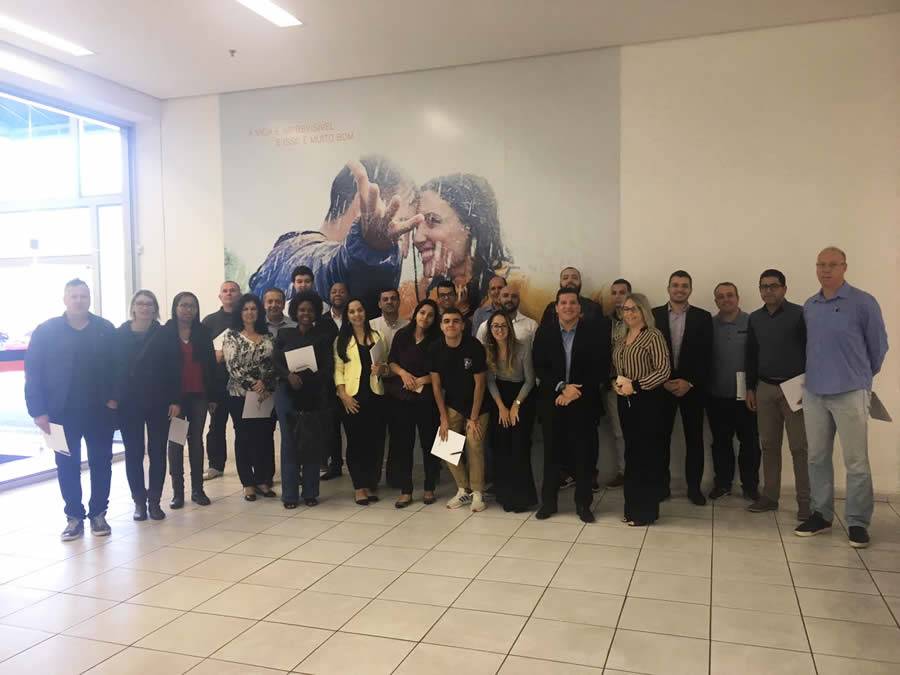 SulAm&eacute;rica recebe&nbsp;AUTOGLASS para apresenta&ccedil;&atilde;o de servi&ccedil;os aos corretores parceiros