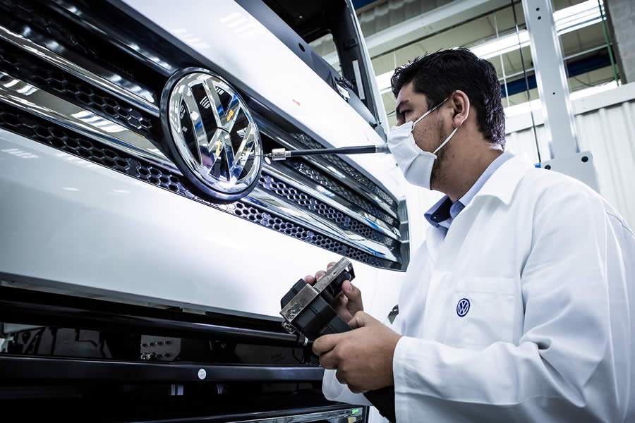 Extrapesados VW: os caminh&otilde;es modularizados sob medida