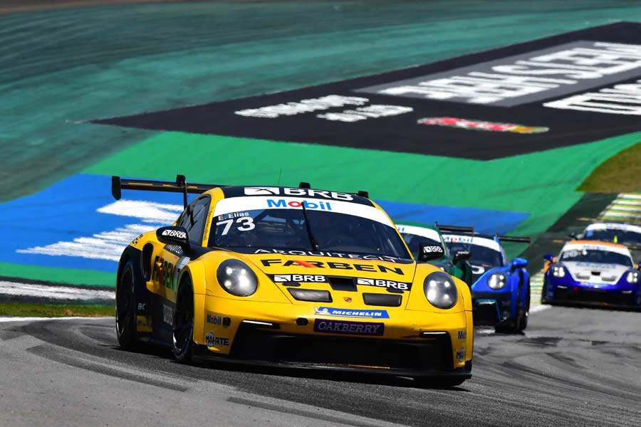 Enzo Elias venceu a primeira corrida (Fernanda Freixosa/Porsche Carrera Brasil)