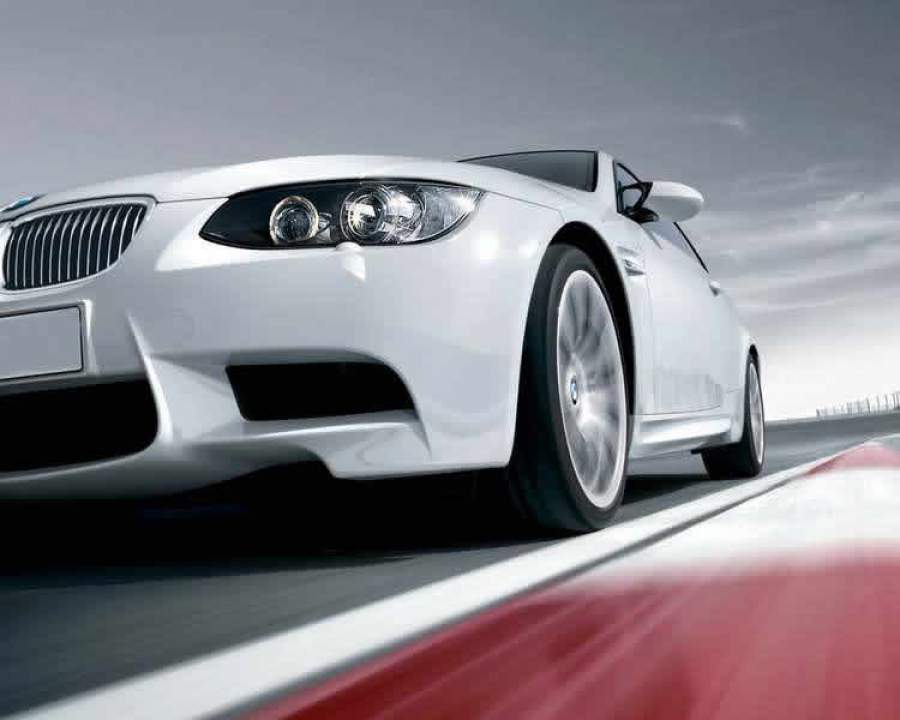 Carros aut&ocirc;nomos s&atilde;o aposta para tr&acirc;nsito seguro