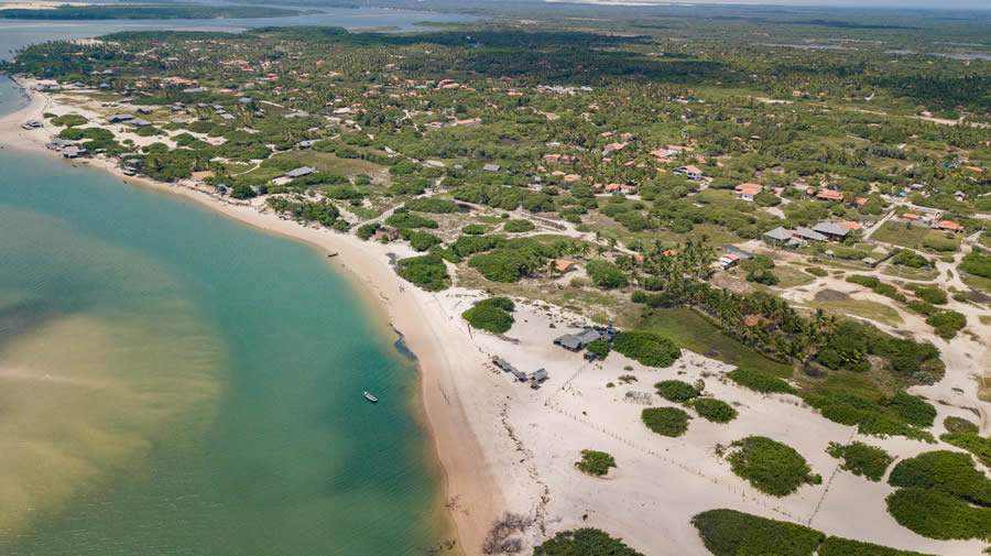 Praia da vila de Atins apresenta paisagem e atmosfera singulares - Divulgação/Vila Aty