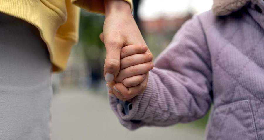 &Eacute; importante entender a diferen&ccedil;a entre Ado&ccedil;&atilde;o, Acolhimento e Apadrinhamento | Foto: Divulga&ccedil;&atilde;o|Freepik