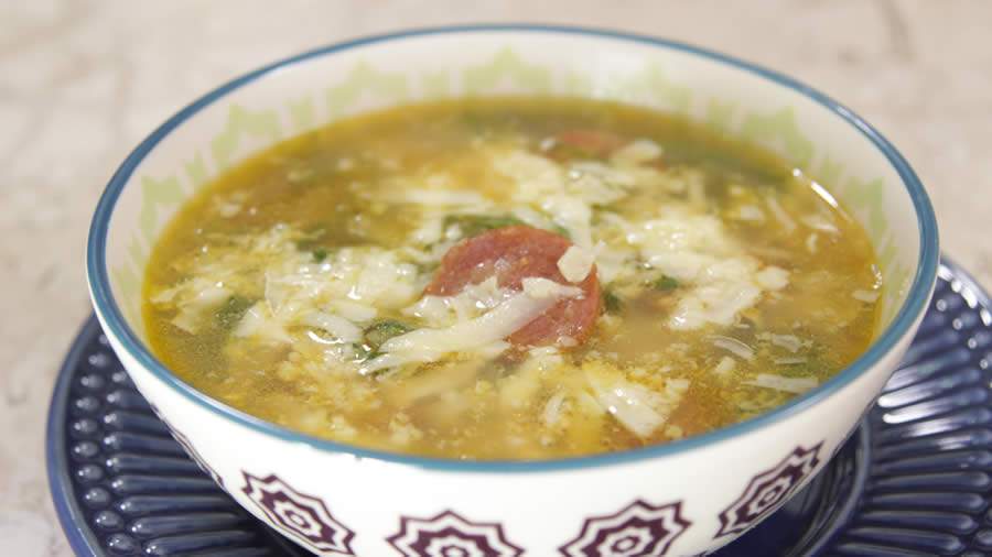Caldo Verde com Arroz Saboroso