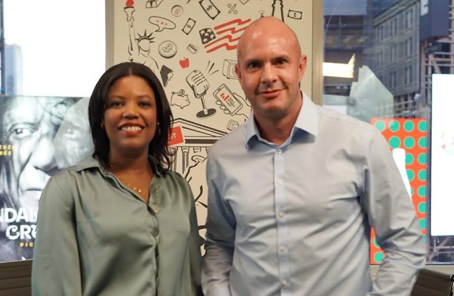 Foto divulga&ccedil;&atilde;o: Flavia Lloyd e Bruno Corano