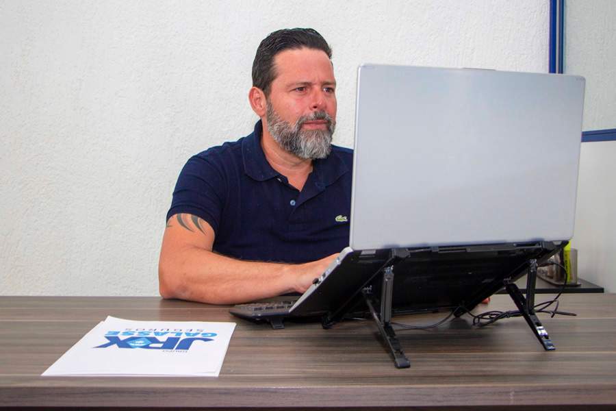 Home Office: ideal para quem tem pouco capital para investir no negócio próprio e muita organização