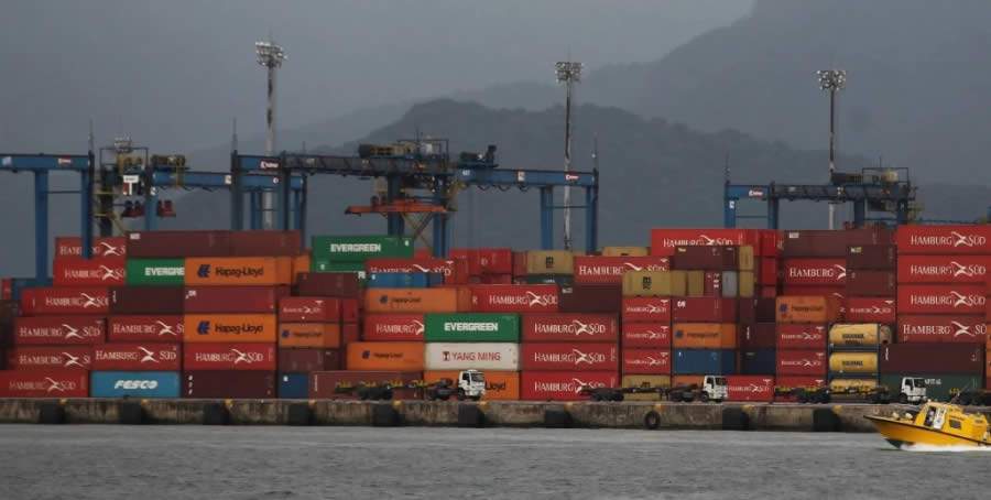 Balan&ccedil;a comercial de agosto mostra super&aacute;vit recorde