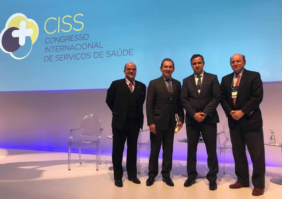 Seguros Unimed discute o engajamento do paciente durante o Congresso Internacional de Serviços de Saúde