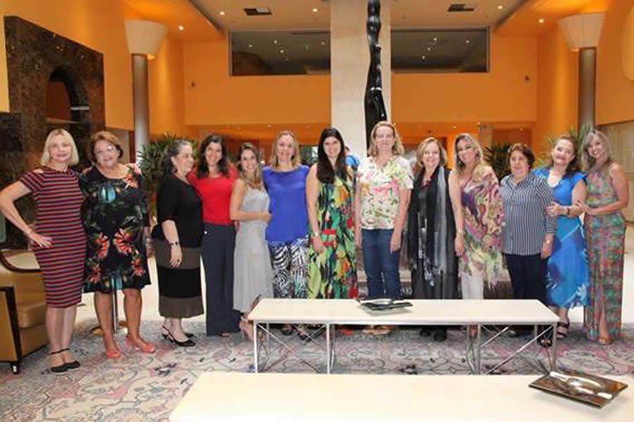 Bolinhas prestam homenagem às mães