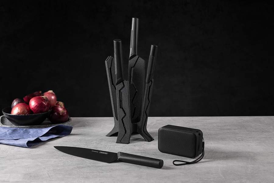 Cepo Tecnol&oacute;gico da Linha Nygma acompanha Caixa de Som e Jogo de Facas (Tramontina /Divulga&ccedil;&atilde;o)