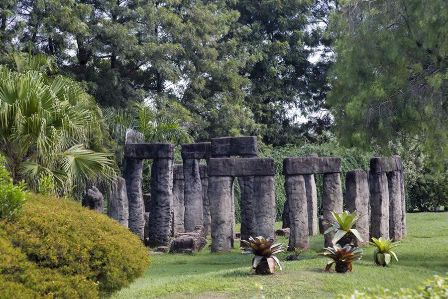 Réplica do esqueleto de um Alossauro com 5 metros de altura - Crédito: Wagner Ribeiro