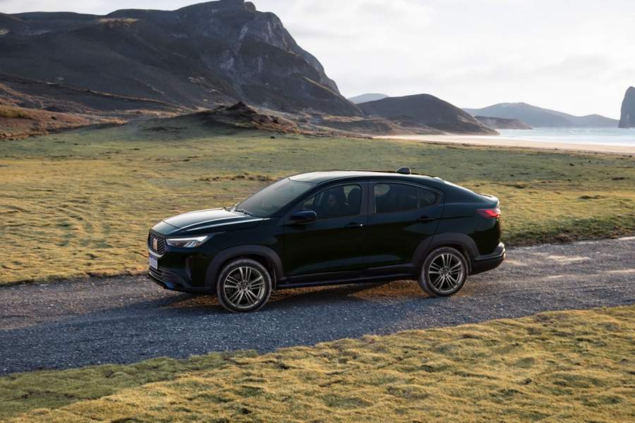 Fiat Fastback estreia nova vers&atilde;o por R$115.990