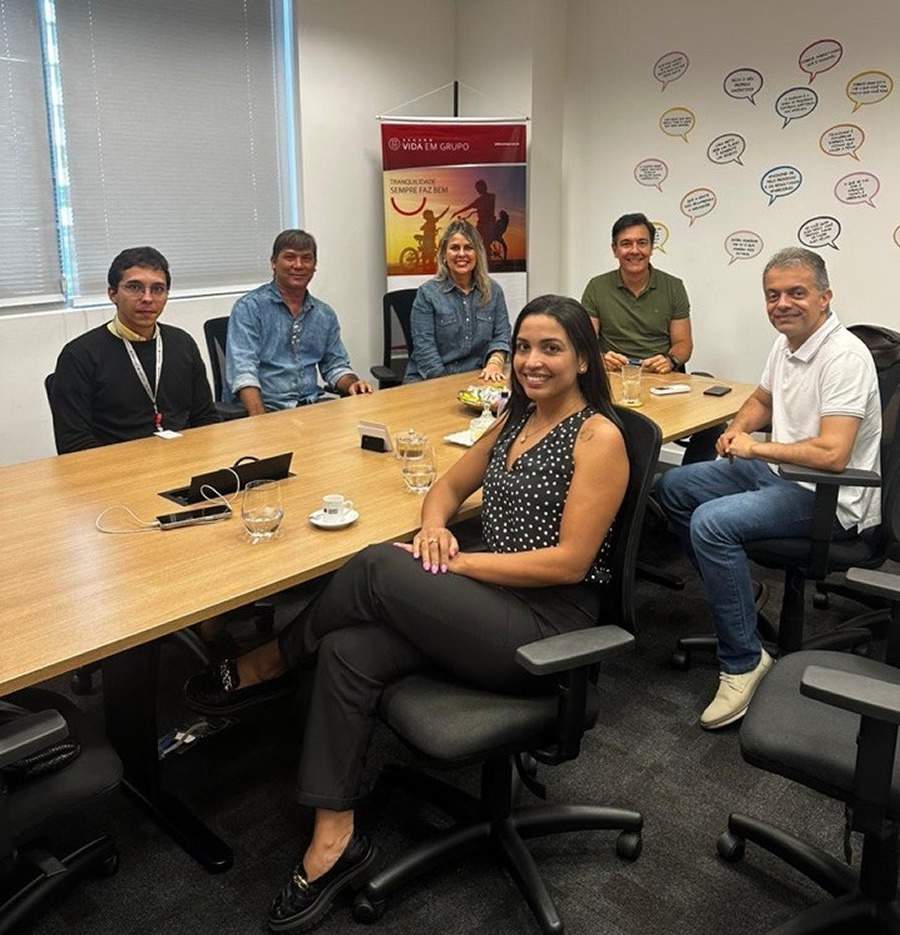 Representantes da Aconseg NNE e executivos da Sompo Seguros