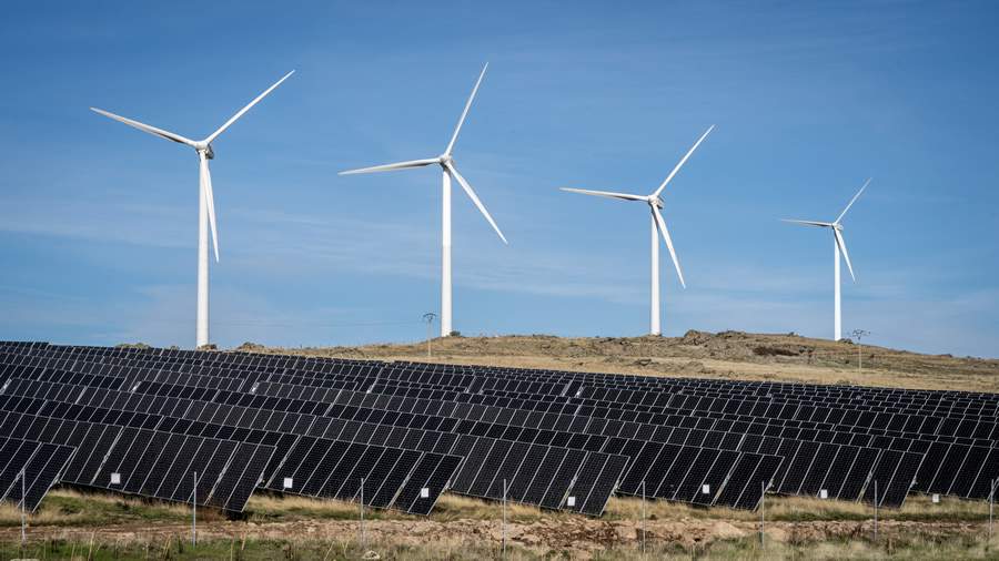 EDP Renováveis inicia operação do primeiro projeto híbrido eólico-solar da Espanha