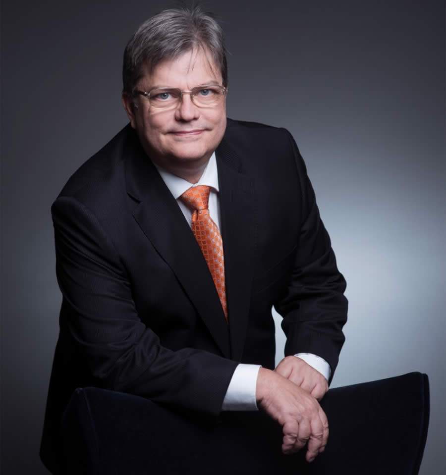 Tecnologia e humaniza&ccedil;&atilde;o: do embate ao equil&iacute;brio