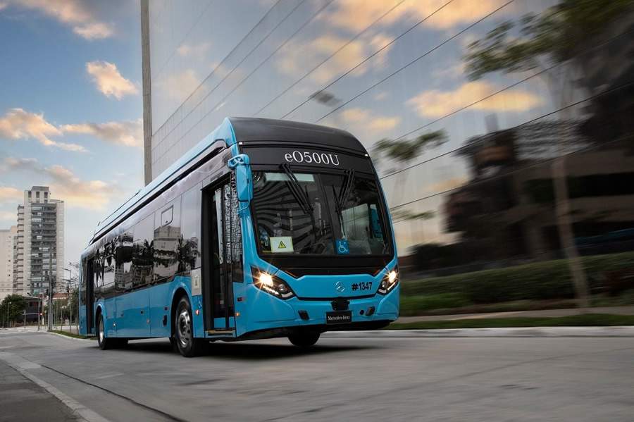 &Ocirc;nibus el&eacute;trico Mercedes-Benz &eacute; apresentado ao p&uacute;blico no maior evento da mobilidade na Am&eacute;rica Latina
