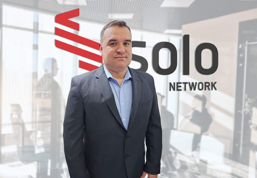 Qual &eacute; a melhor estrat&eacute;gia de defesa cibern&eacute;tica para PMEs?