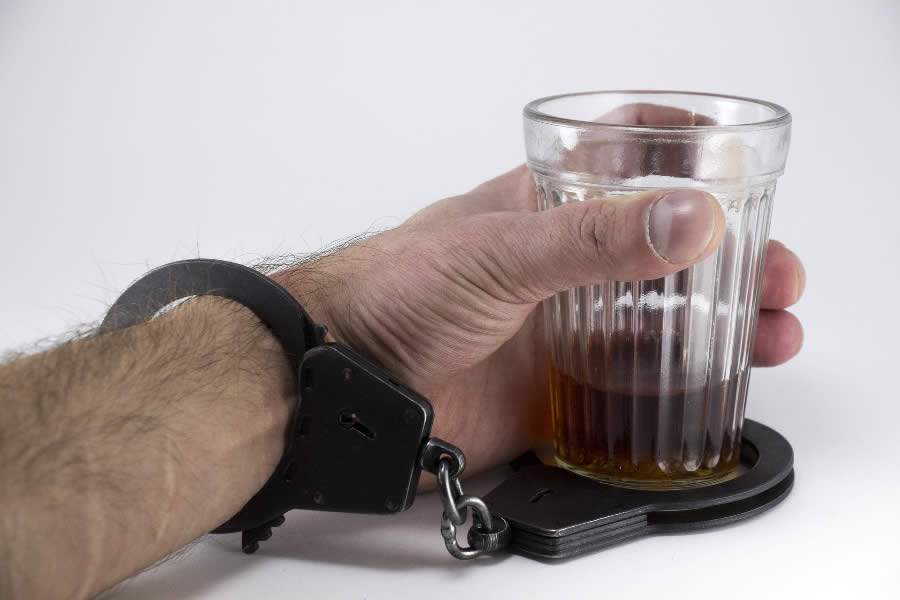 Projeto de Lei quer proibir penas alternativas para motorista embriagado
