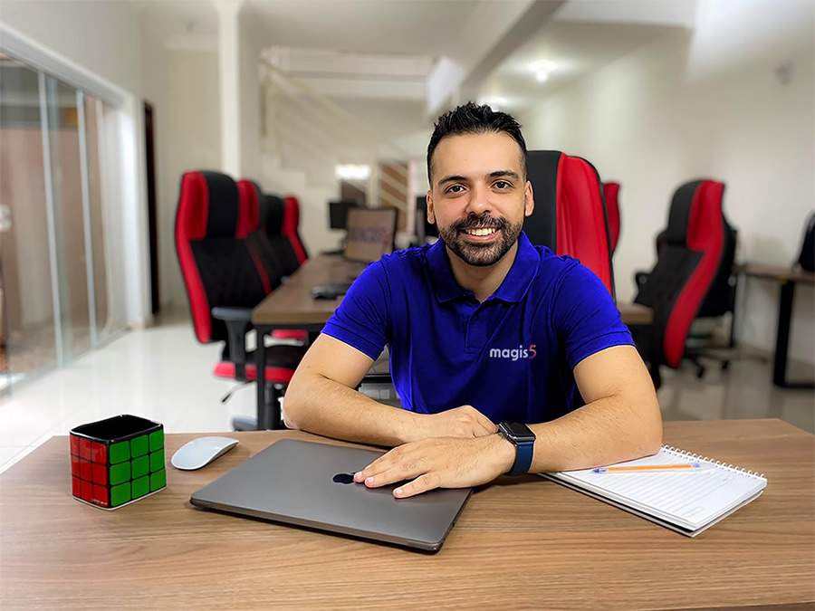 Vitor Mateus Lima, CTO da Magis5 - Divulga&ccedil;&atilde;o