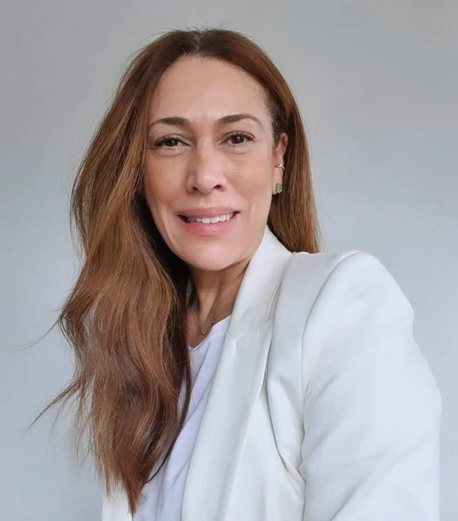 Cristiane Alves, head de Minera&ccedil;&atilde;o da Gallagher