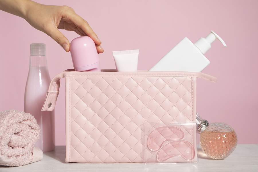 O guia da necessaire perfeita: itens que unem praticidade e beleza em qualquer ocasião