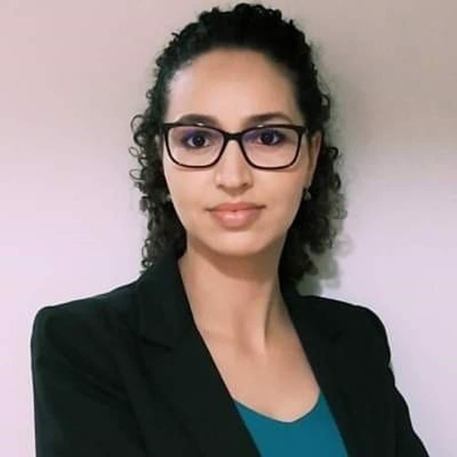 Luc&eacute;lia Marcondes