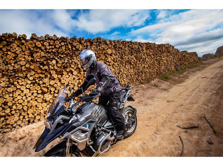 BMW Rider Experience divulga agenda em fevereiro