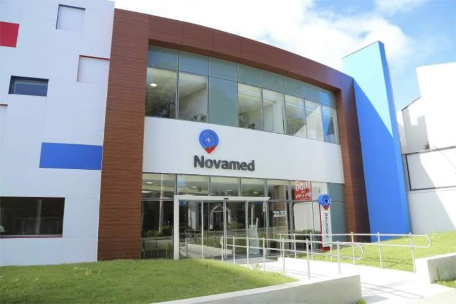 Edifício da Clínica Novamed Curitiba