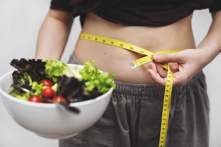 Dieta: pesquisa aponta que perda de peso é o maior motivador para o regime, saúde fica em segundo lugar