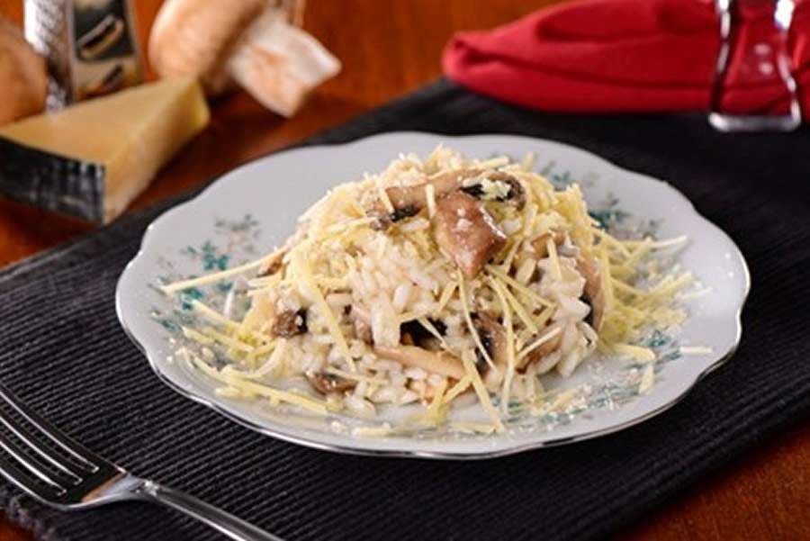  Risoto de cogumelos e queijo grana padano - Divulgação
