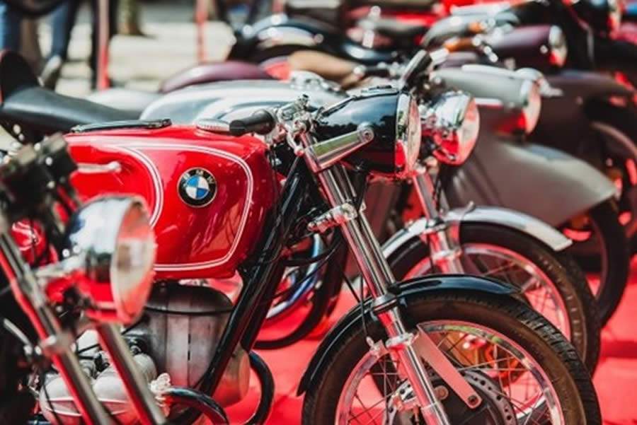 BMW Group Classic: tradicional encontro de ve&iacute;culos cl&aacute;ssicos &eacute; confirmado para 2021