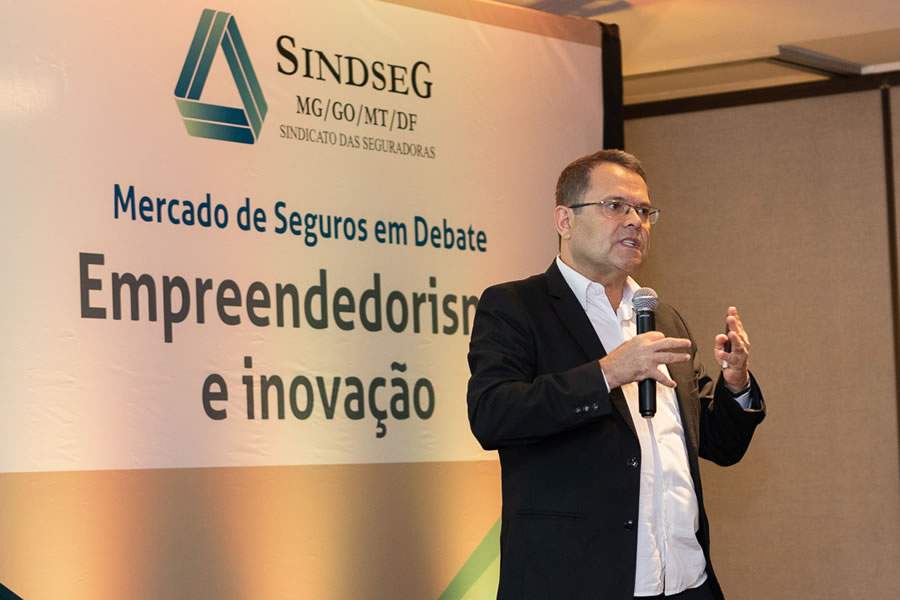 &ldquo;Mercado de Seguros em Debate&rdquo; discute inova&ccedil;&atilde;o e empreendedorismo em Cuiab&aacute;