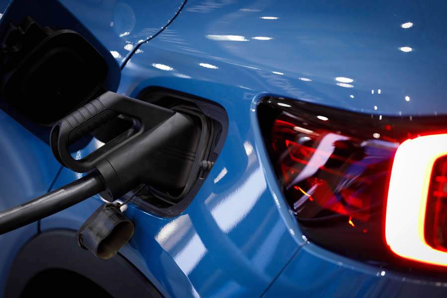 Ni&oacute;bio, L&iacute;tio, Grafeno&hellip; com avan&ccedil;o dos carros el&eacute;tricos, ganha destaque a rela&ccedil;&atilde;o entre o setor automotivo e o m&iacute;nero-metal&uacute;rgico