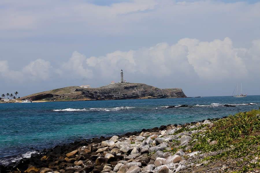 Foto: Abrolhos (Tatiana Azeviche/Setur-BA/Fotos P&uacute;blicas)