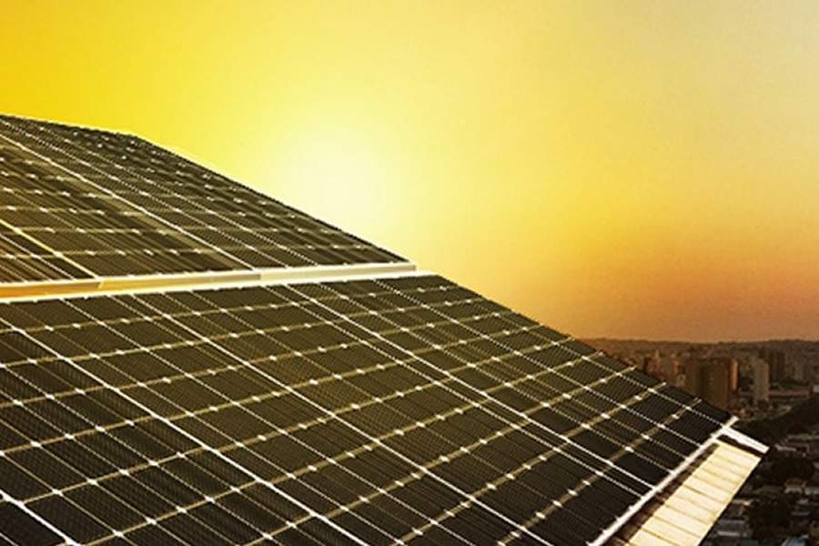 Programa paranaense de sustentabilidade amplia acesso à energia solar para residências, empresas e produtores rurais, diz ABSOLAR