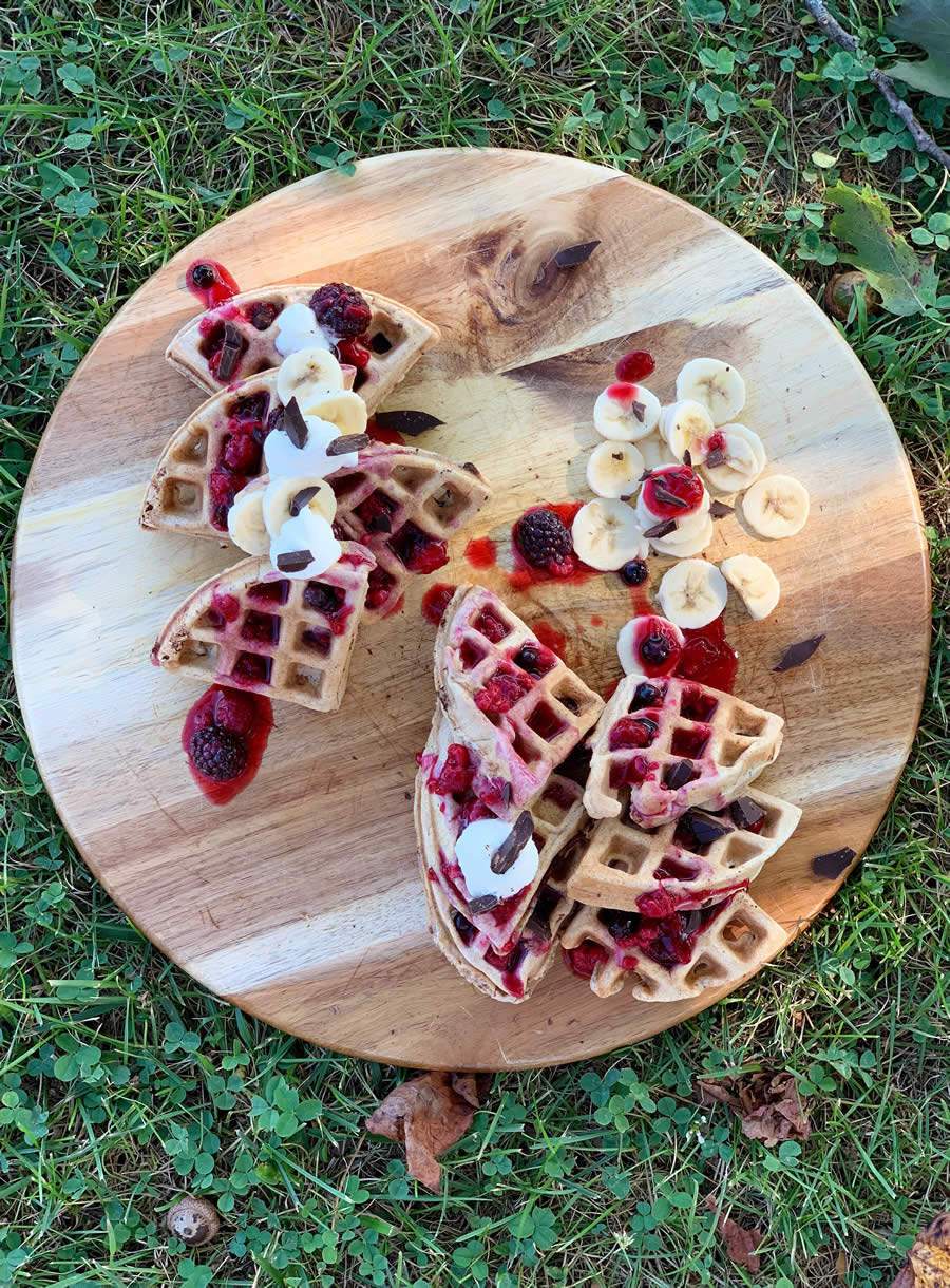 Waffle com Geleia de Uva Predilecta