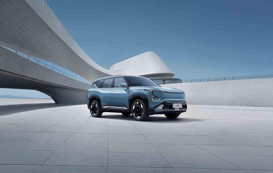 Kia EV5 excede padr&otilde;es de SUV m&eacute;dio em design e conforto
