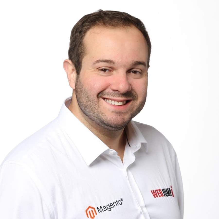 Cofundador de WEBJUMP em 2007, Erick atualmente é CCO da empresa. Esteve presente no evento NRF em Nova Iorque com o time da Nestlé - Divulgação/WEBJUMP