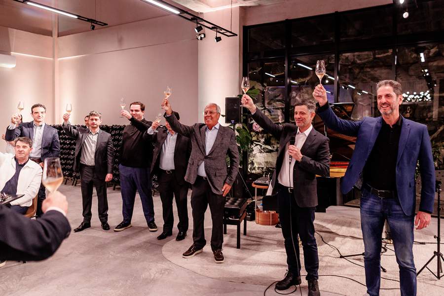 Grupo HDI fortalece relacionamento com corretores em encontros regionais no Brasil