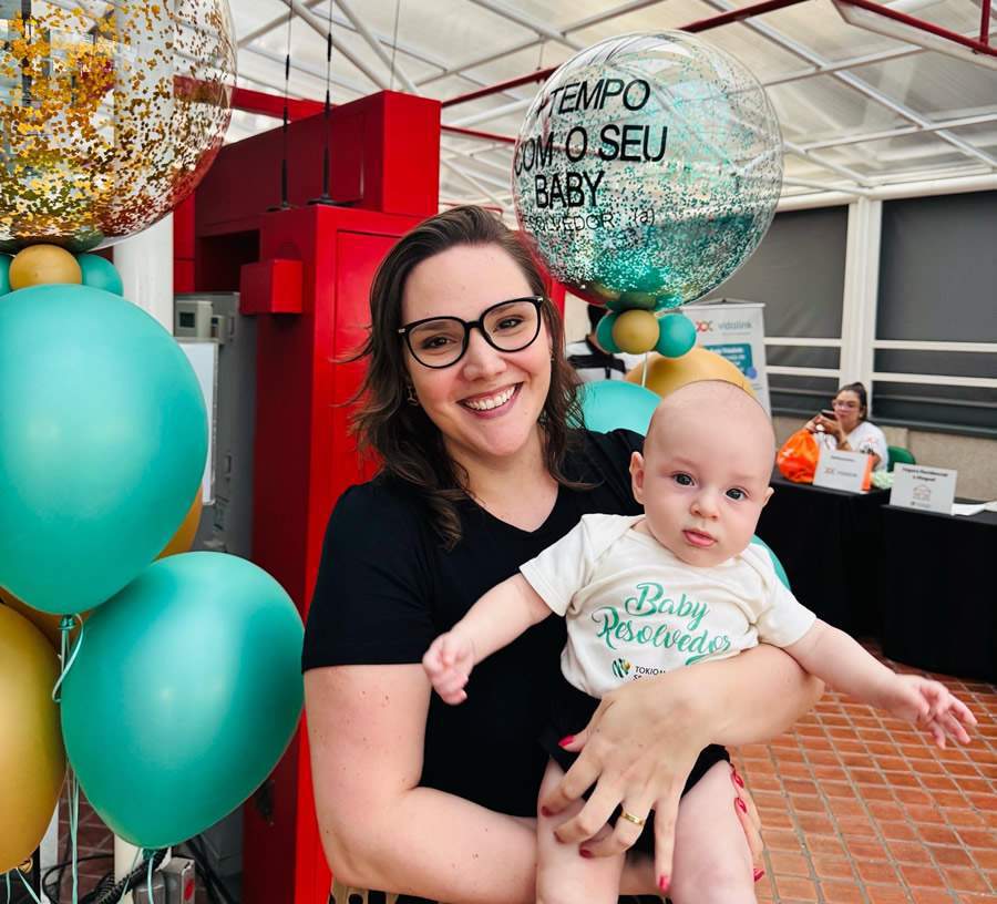 Bia Leão e baby Felipe -(Imagem: Divulgação)