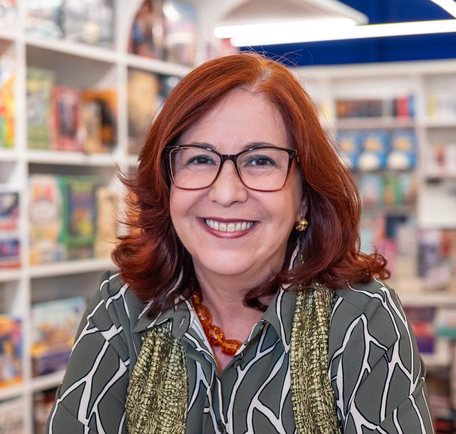 Angela Vega - Divulga&ccedil;&atilde;o - Literare Books International