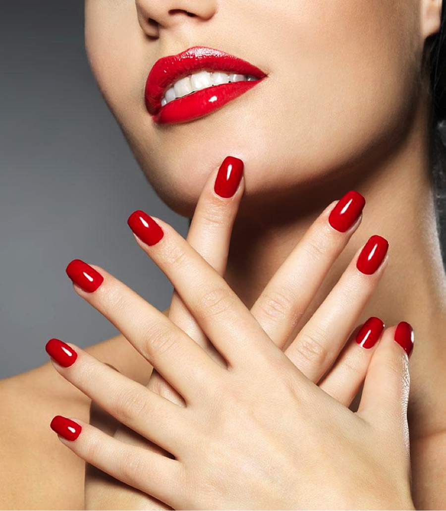 Saiba qual o perigo das técnicas de alongamento de unhas