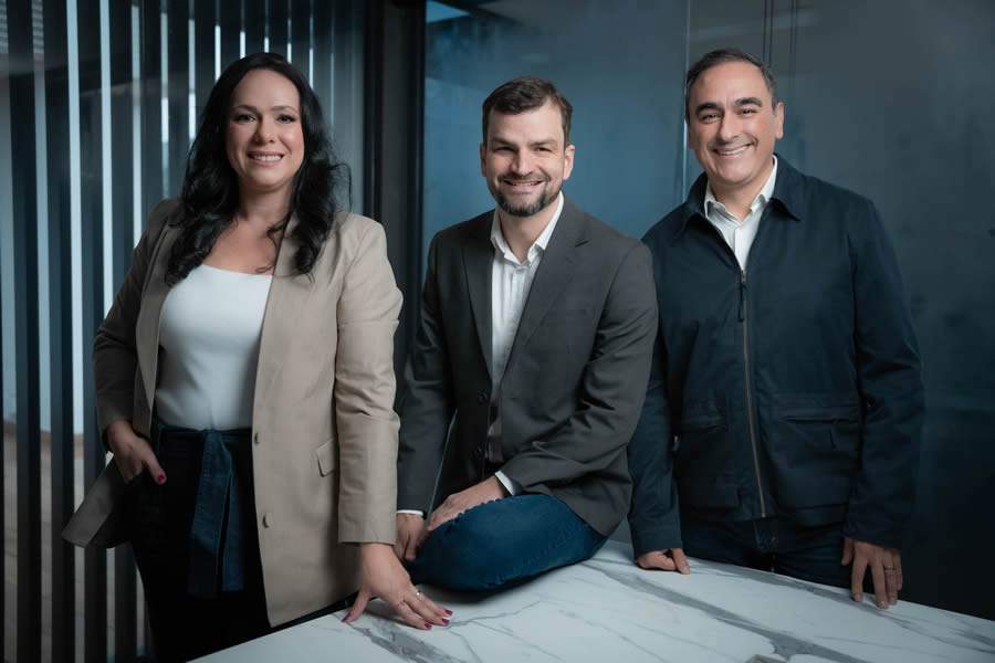 Daniane Bergamini, Igor Vazzoler e Rodrigo Cabral_Créditos Divulgação