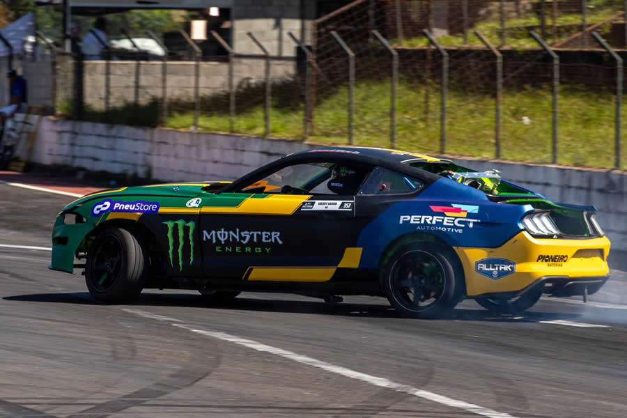 Perfect Automotive Marca Presen&ccedil;a Na Automec 2023 Com Stand Exclusivo e Pista de Drift