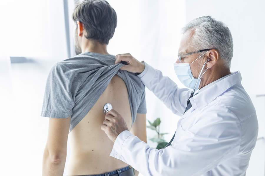 Como se prevenir dos vários tipos de pneumonia