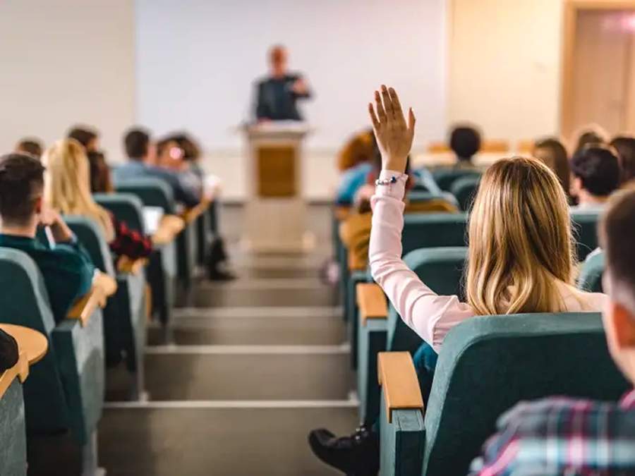 Mais de 52% das Sugar Babies s&atilde;o universit&aacute;rias, aponta pesquisa - Reprodu&ccedil;&atilde;o Internet