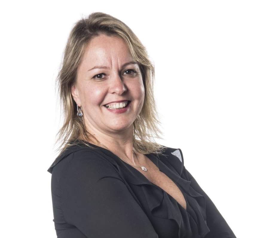 M&aacute;rcia Roth - Gerente de Gente e Gest&atilde;o da ELSYS