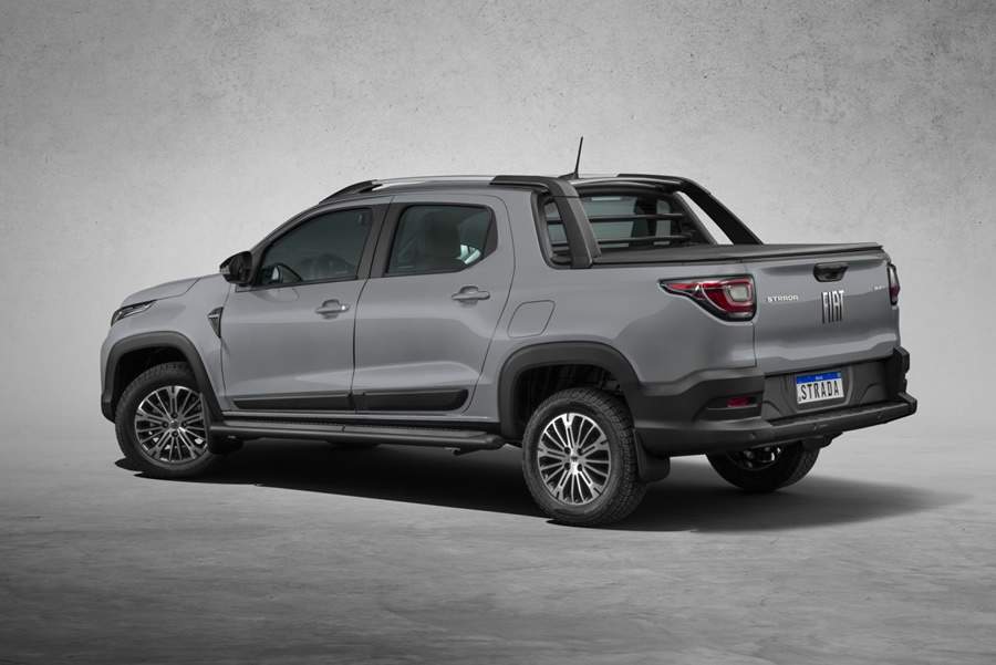 Fiat fecha mar&ccedil;o como n&uacute;mero um e garante lideran&ccedil;a de mercado no primeiro trimestre de 2023 com Strada no topo