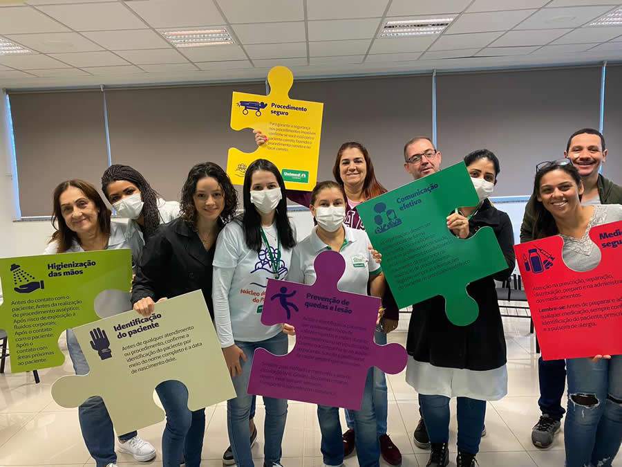 Equipes assistenciais participam de a&ccedil;&atilde;o do M&ecirc;s da Seguran&ccedil;a do Paciente