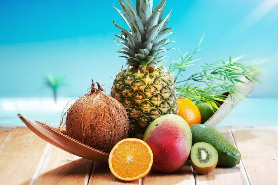 Alimentos que ajudem na reposi&ccedil;&atilde;o de &aacute;gua e sais minerais perdidos na transpira&ccedil;&atilde;o s&atilde;o os mais indicados nesta esta&ccedil;&atilde;o - Shutterstock