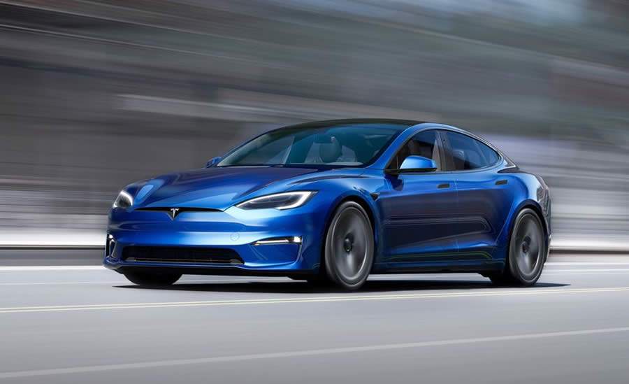 Tesla USA - Militec 1 compartilhou Novo Tesla S